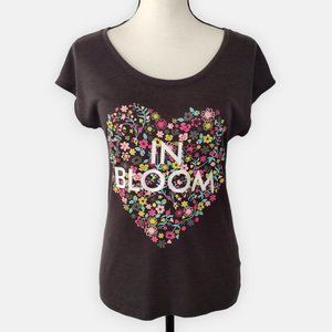 Vintage 2000s Decree Gray Oversized In Bloom Graphic Light Tee